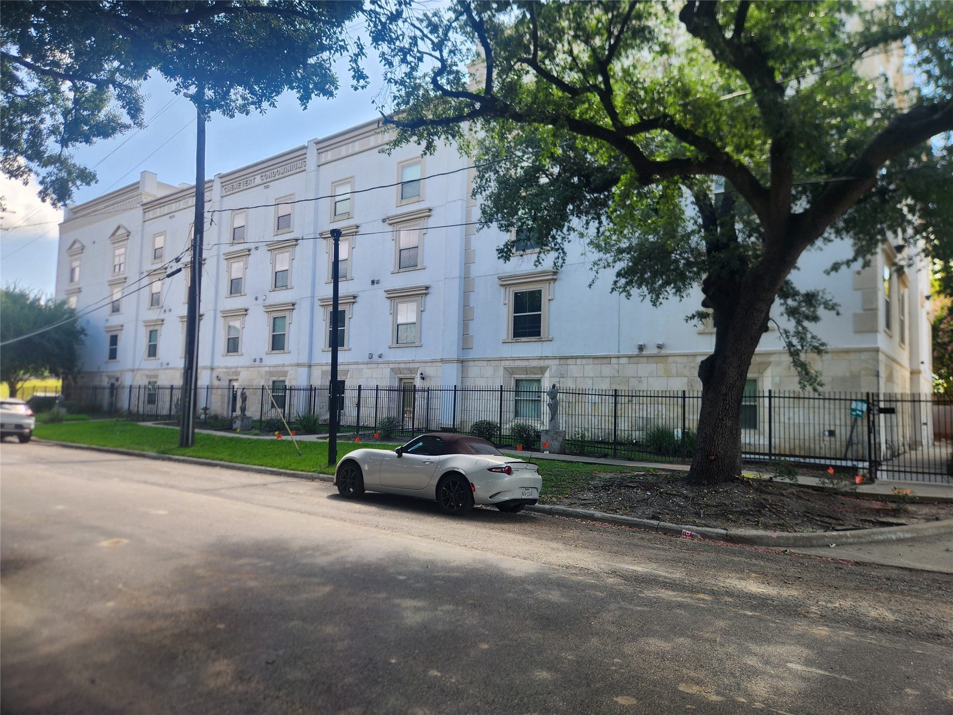 3501 Chenevert Street, #2, Houston, TX 77004 3501 Chenevert Street, #2, Houston, TX 77004
