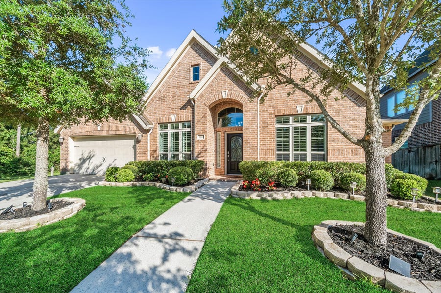 Property photo for 23338 Hillsview Lane, New Caney, TX