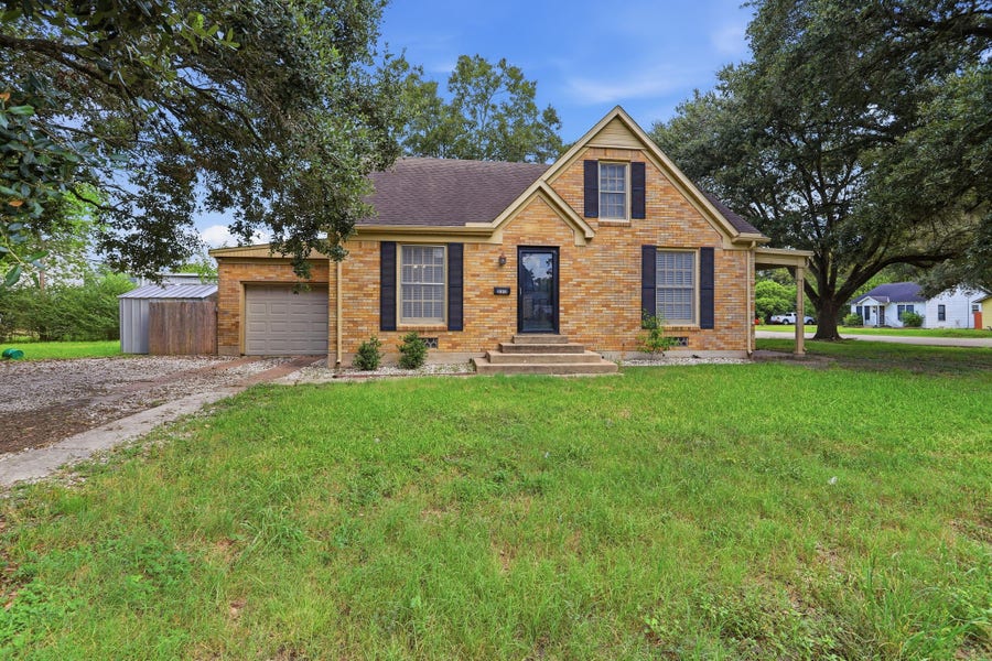 Property photo for 2313 Avenue L, Rosenberg, TX