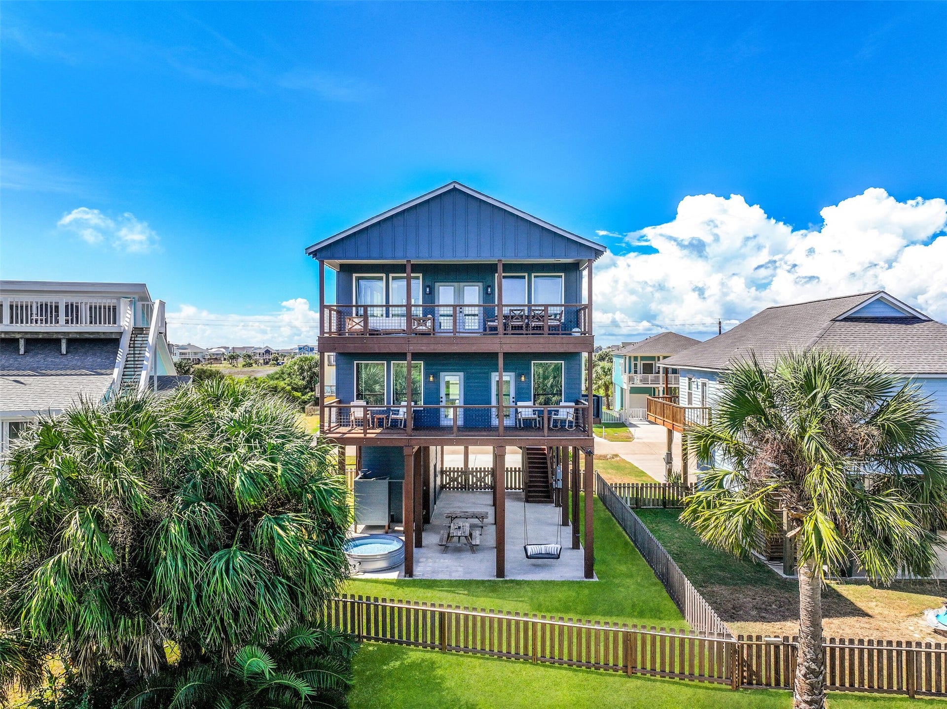 4110 Isla Del Sol, Galveston, TX 77554 4110 Isla Del Sol, Galveston, TX 77554