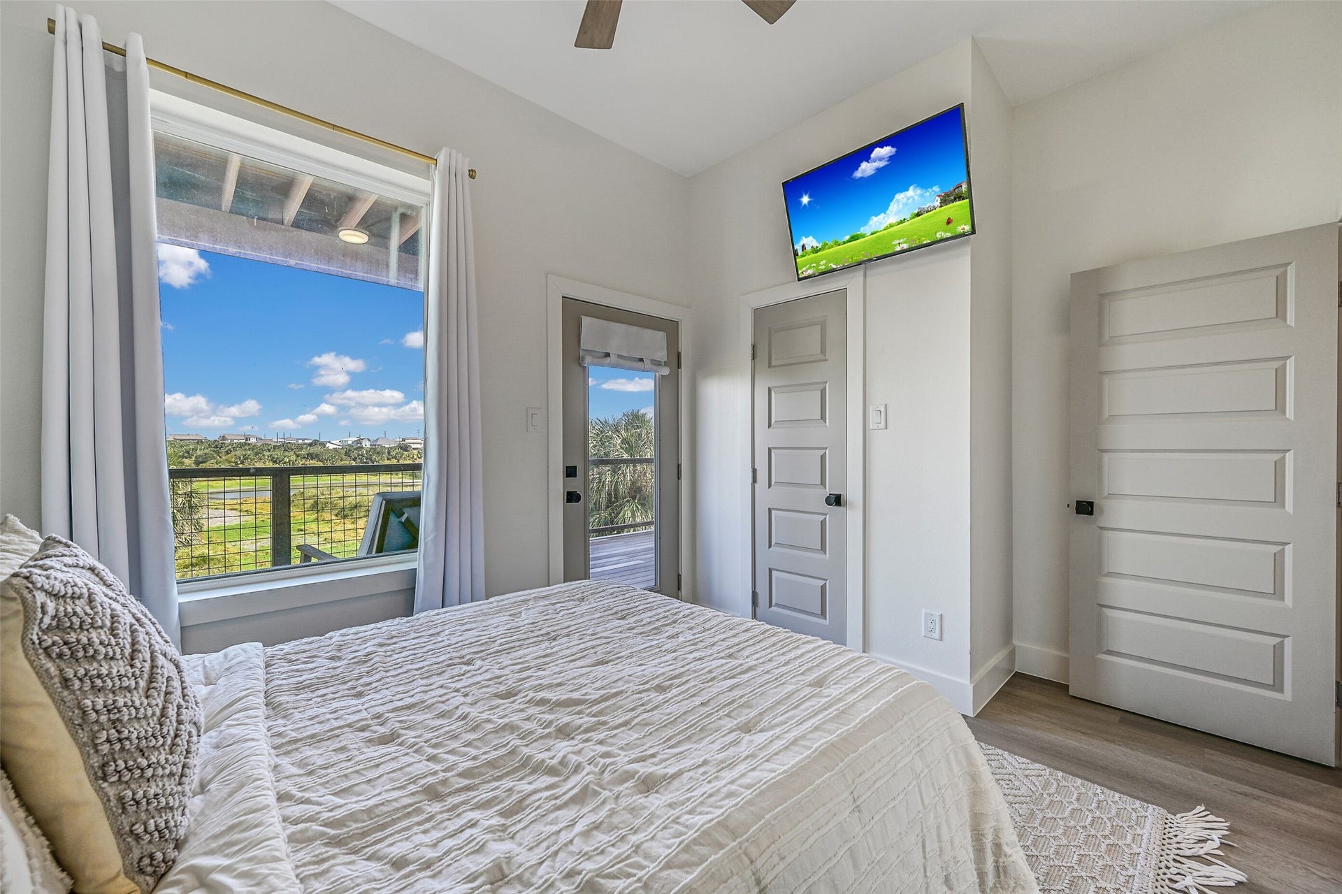 4110 Isla Del Sol, Galveston, TX 77554 4110 Isla Del Sol, Galveston, TX 77554