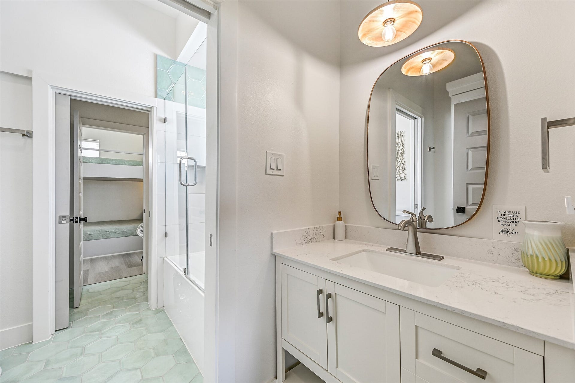 4110 Isla Del Sol, Galveston, TX 77554 4110 Isla Del Sol, Galveston, TX 77554