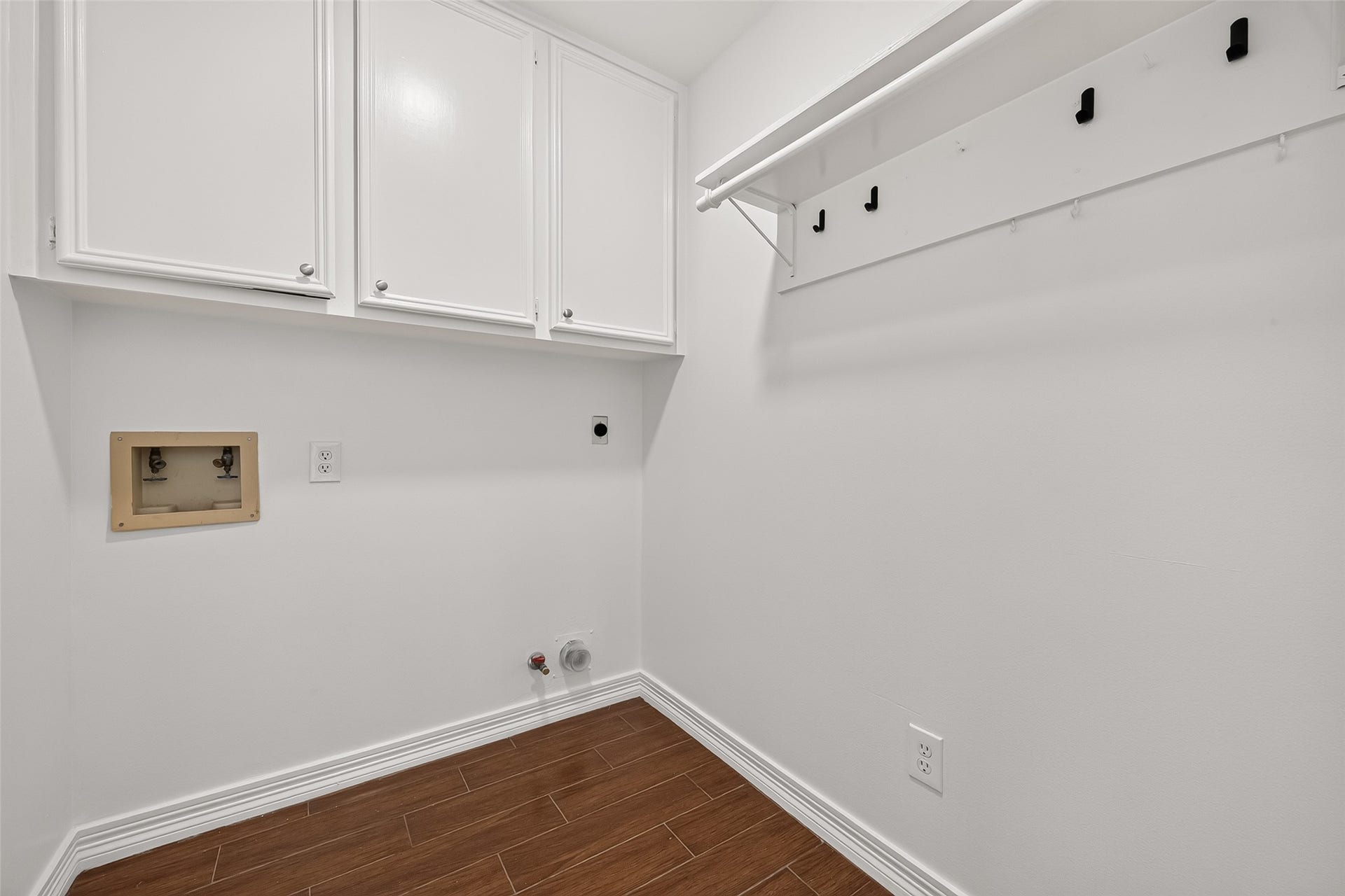 2019 Westshore Drive, Missouri City, TX 77459 2019 Westshore Drive, Missouri City, TX 77459