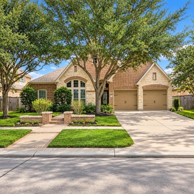 11918 Forest Moon Drive, Cypress, TX 77433 11918 Forest Moon Drive, Cypress, TX 77433