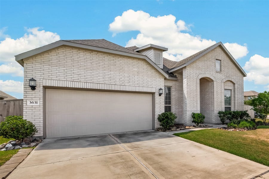 Property photo for 3631 Springview Drive, Rosenberg, TX