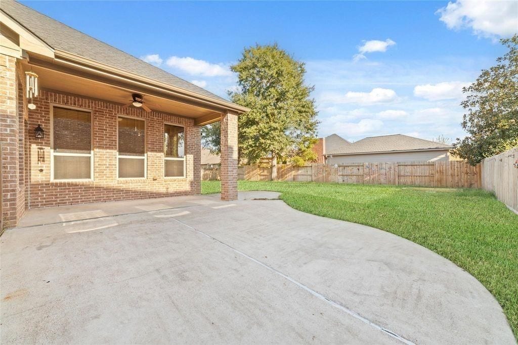 2051 Brodie Lane, Conroe, TX 77301 2051 Brodie Lane, Conroe, TX 77301