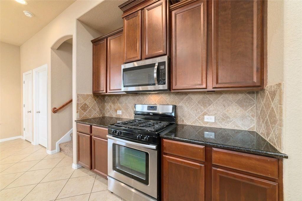 2051 Brodie Lane, Conroe, TX 77301 2051 Brodie Lane, Conroe, TX 77301