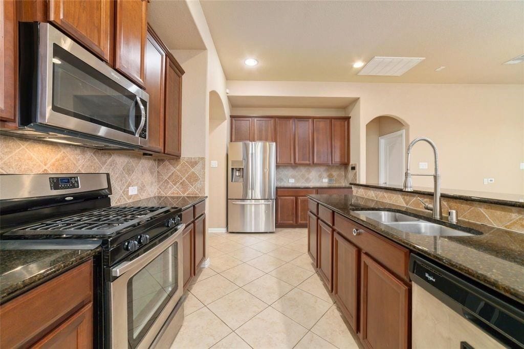 2051 Brodie Lane, Conroe, TX 77301 2051 Brodie Lane, Conroe, TX 77301