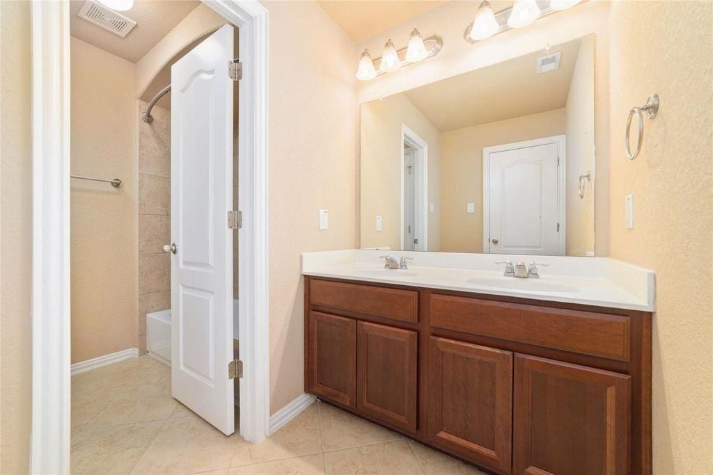 2051 Brodie Lane, Conroe, TX 77301 2051 Brodie Lane, Conroe, TX 77301