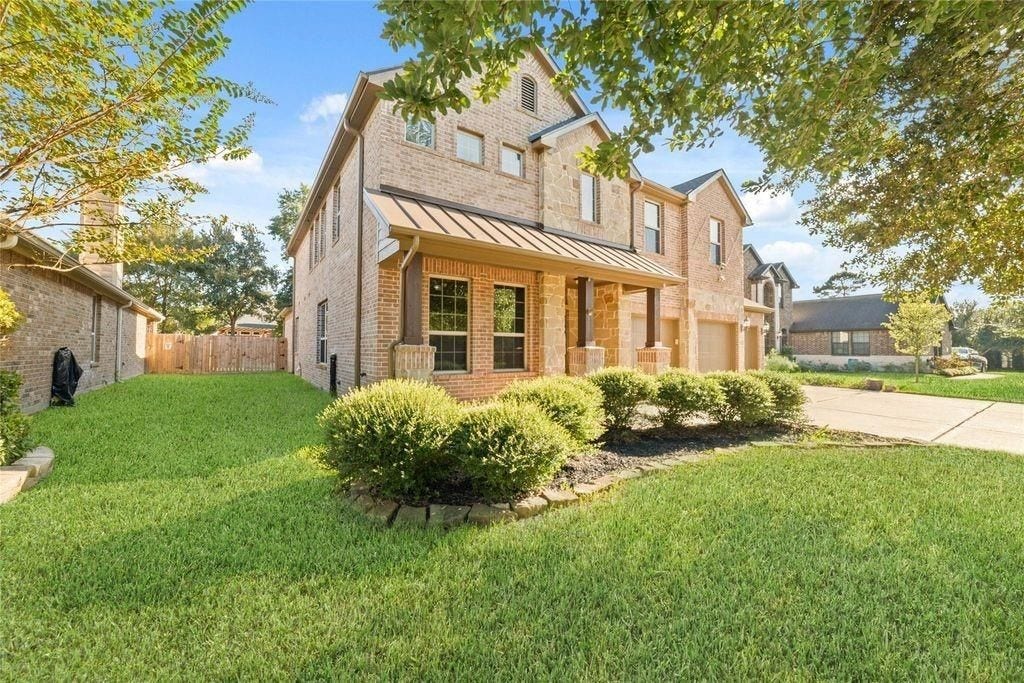 2051 Brodie Lane, Conroe, TX 77301 2051 Brodie Lane, Conroe, TX 77301