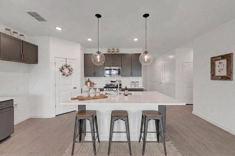 Property photo for 7711 Jade Crest Drive, Angleton, TX
