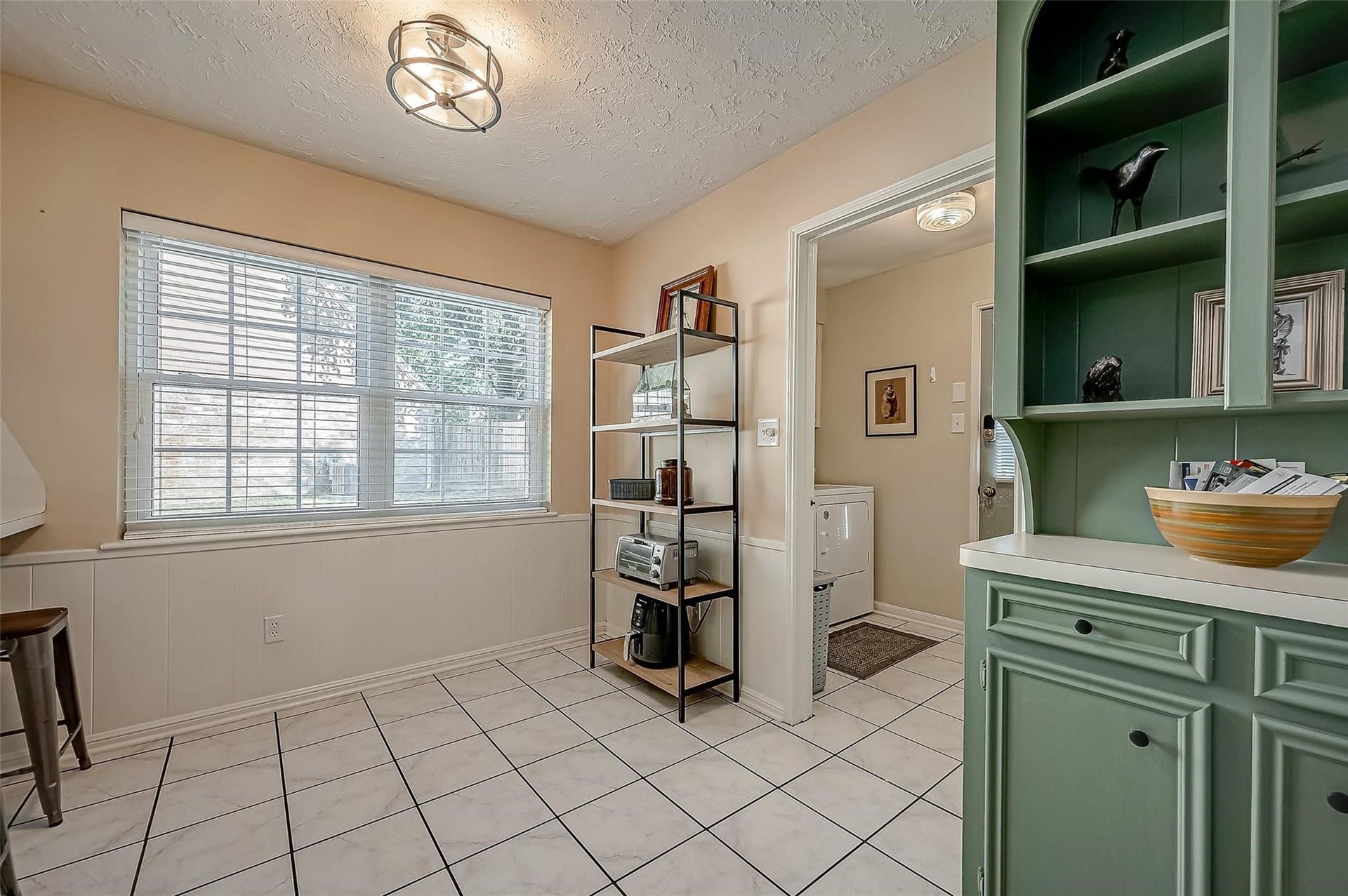 4106 Cypresswood Drive, Spring, TX 77388 4106 Cypresswood Drive, Spring, TX 77388