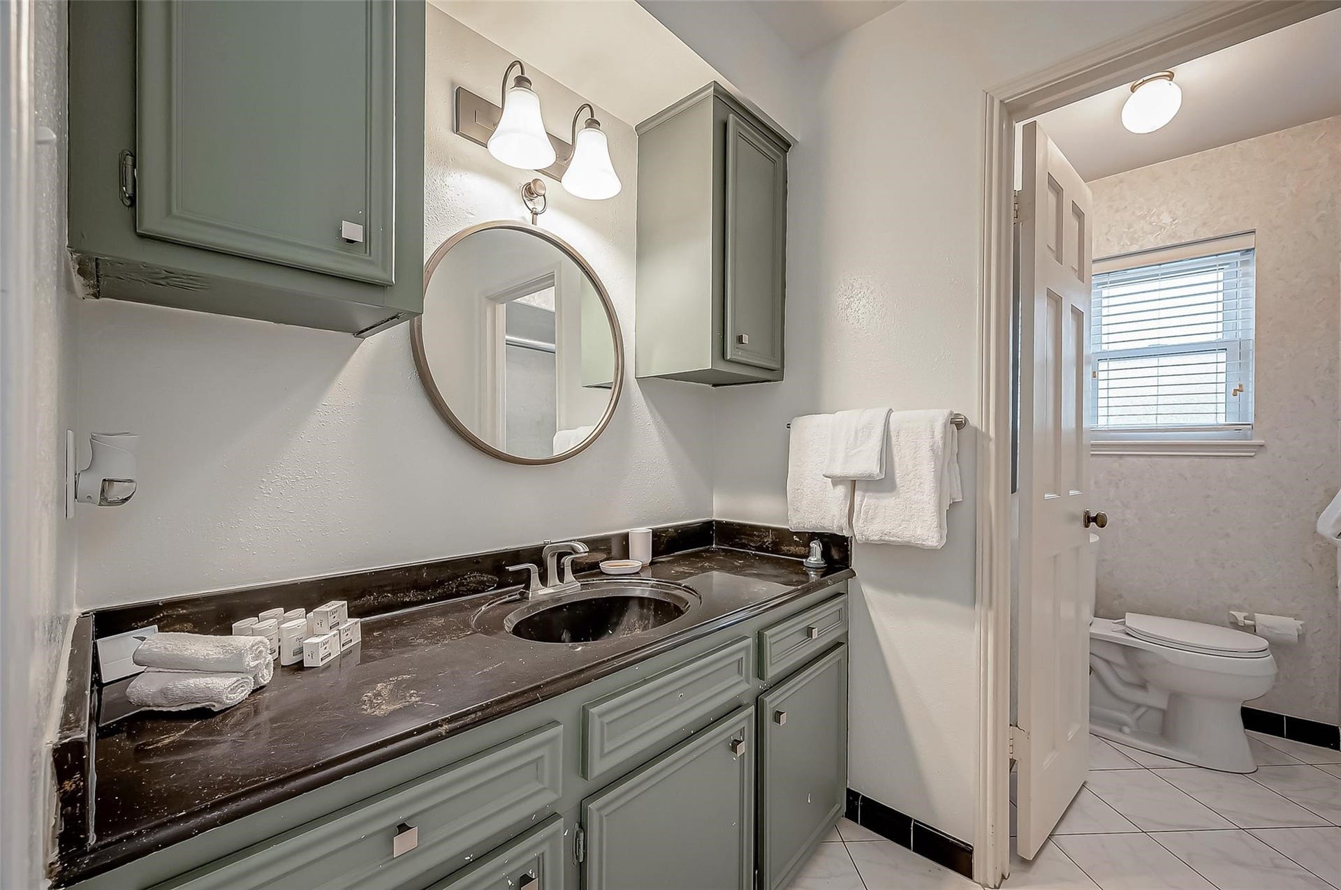 4106 Cypresswood Drive, Spring, TX 77388 4106 Cypresswood Drive, Spring, TX 77388