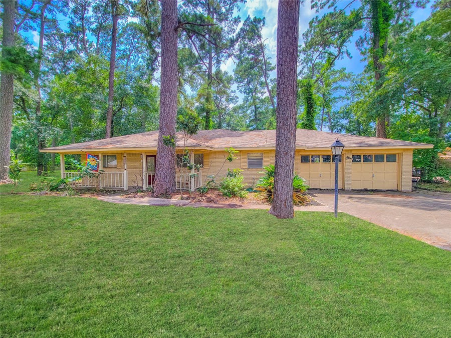 Property photo for 12119 Beverly Drive, Houston, TX