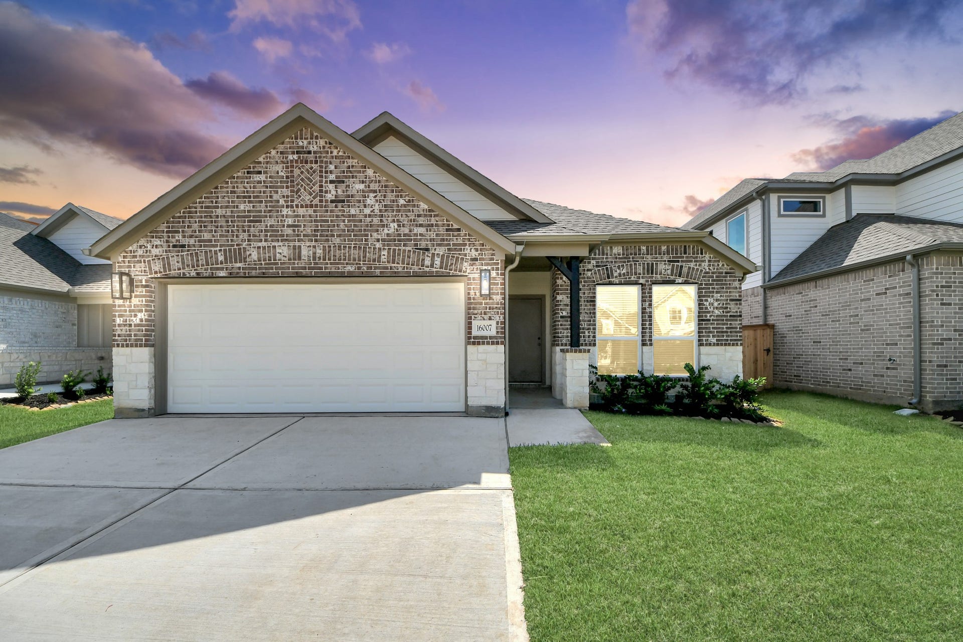 16007 Sycamore Maple Lane, Cypress, TX 77429 Welcome home to 16007 Sycamore Maple Lane.