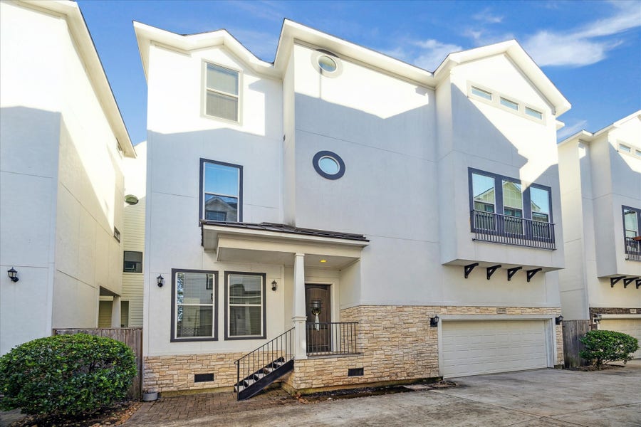 Property photo for 1218 W 23rd Street, #B, Houston, TX