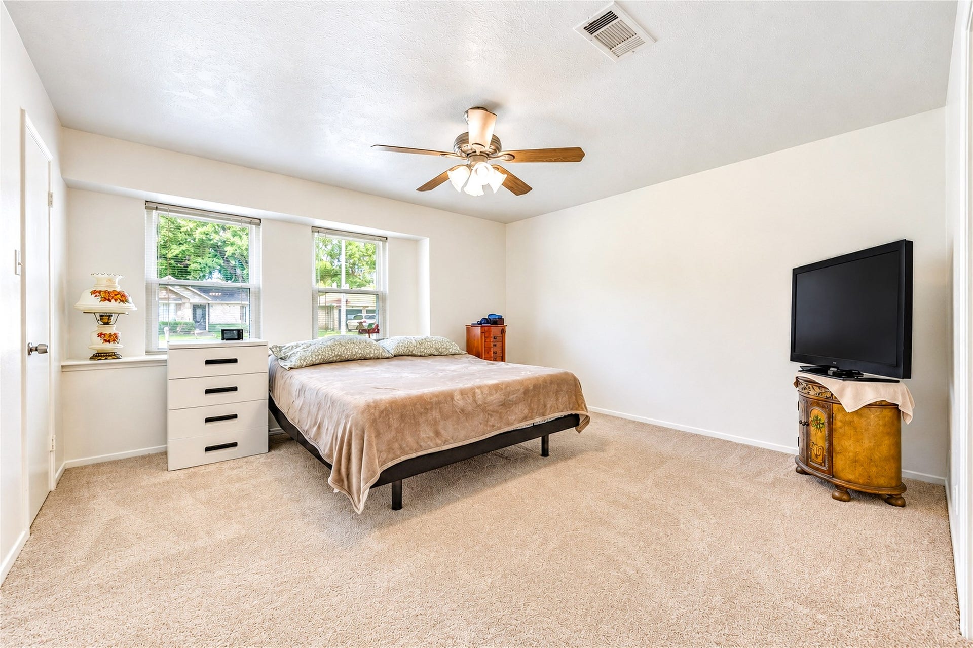 11403 Brook Meadows Lane, Meadows Place, TX 77477 11403 Brook Meadows Lane, Meadows Place, TX 77477
