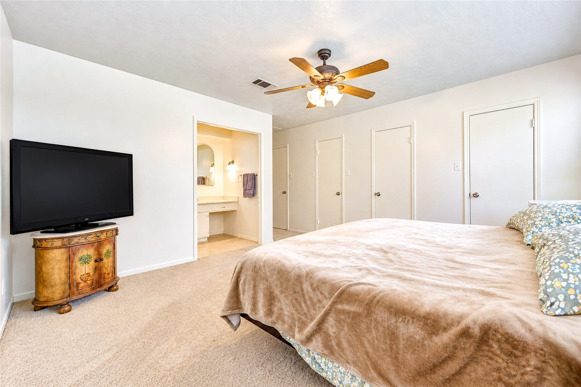 11403 Brook Meadows Lane, Meadows Place, TX 77477 11403 Brook Meadows Lane, Meadows Place, TX 77477