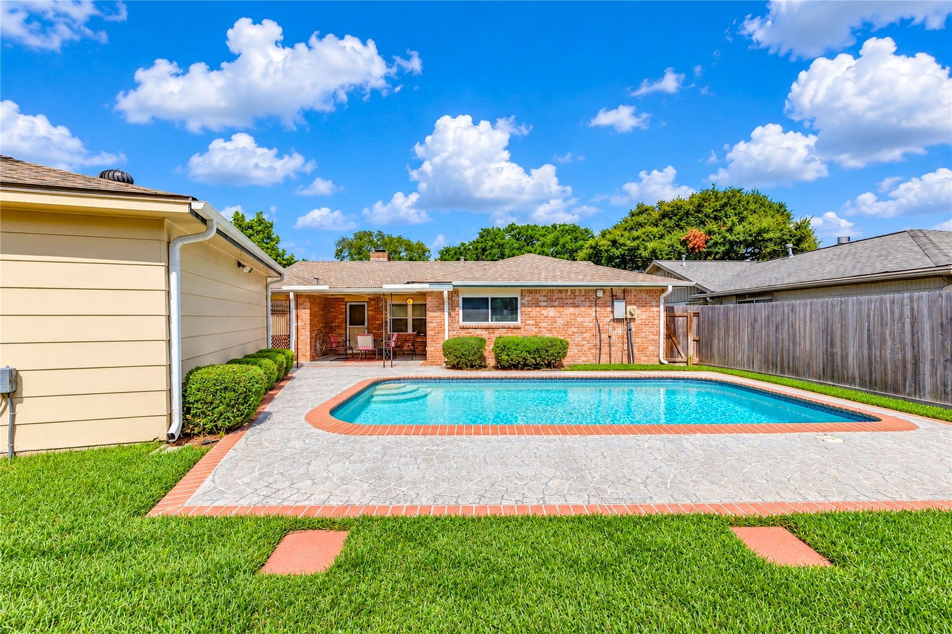 11403 Brook Meadows Lane, Meadows Place, TX 77477 11403 Brook Meadows Lane, Meadows Place, TX 77477