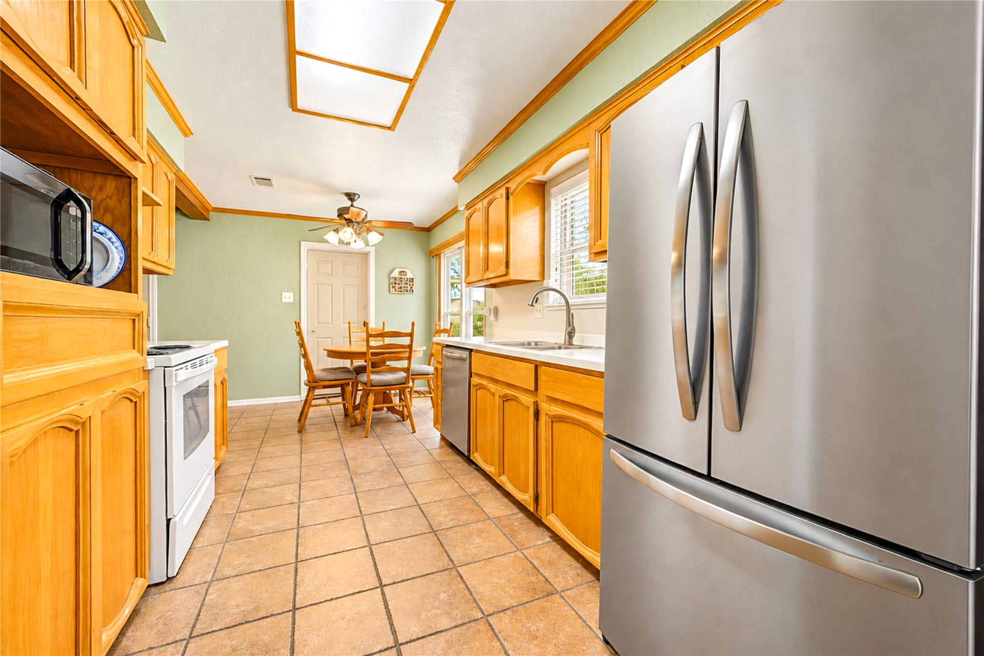 11403 Brook Meadows Lane, Meadows Place, TX 77477 11403 Brook Meadows Lane, Meadows Place, TX 77477