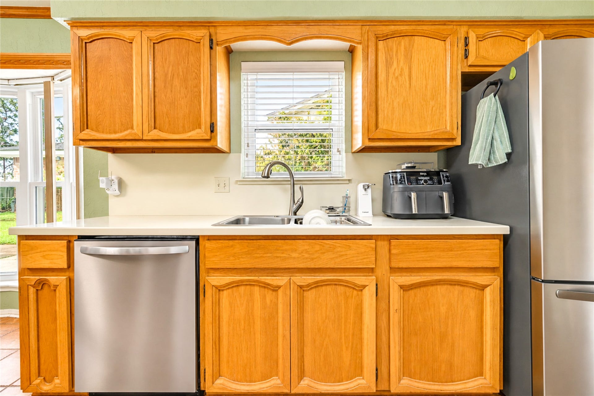 11403 Brook Meadows Lane, Meadows Place, TX 77477 11403 Brook Meadows Lane, Meadows Place, TX 77477