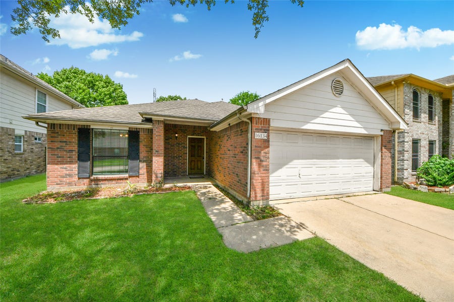 Property photo for 16134 Coleburn Drive, Houston, TX