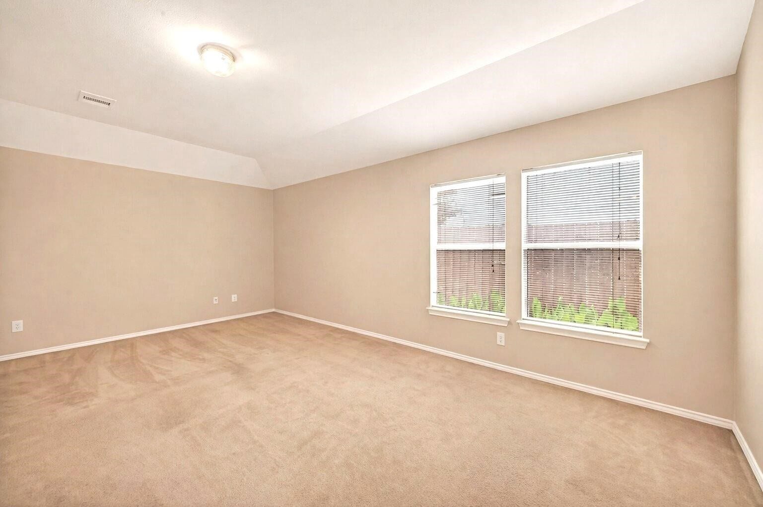 12830 Lodenbriar Drive, Houston, TX 77072 12830 Lodenbriar Drive, Houston, TX 77072