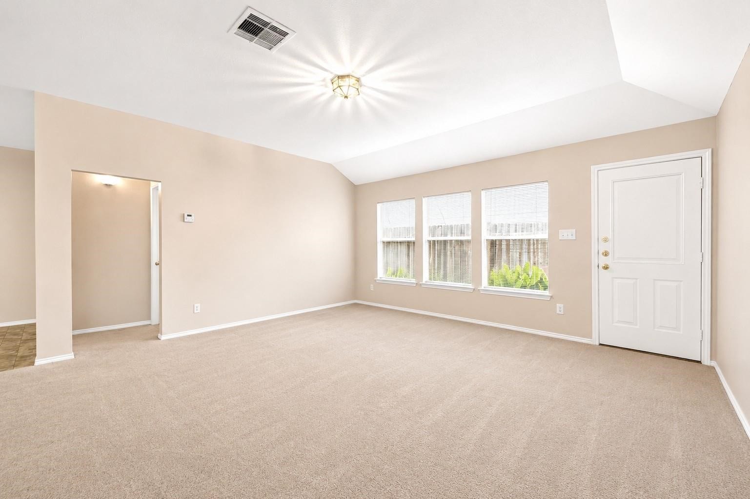 12830 Lodenbriar Drive, Houston, TX 77072 12830 Lodenbriar Drive, Houston, TX 77072