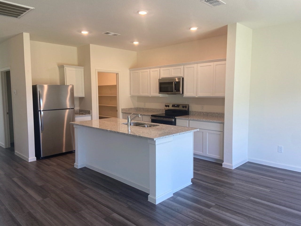 31218 Williams Landing Street, Waller, TX 77484 31218 Williams Landing Street, Waller, TX 77484