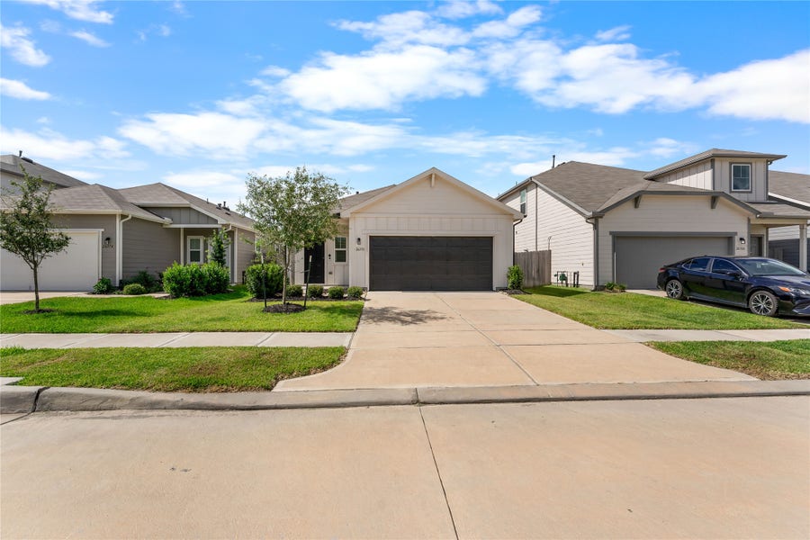 Property photo for 26370 Cedar Sedge Drive, Magnolia, TX