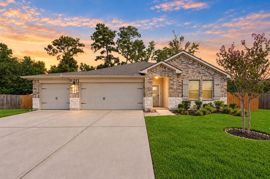Property photo for 24630 Charlton Green Lane, Spring, TX