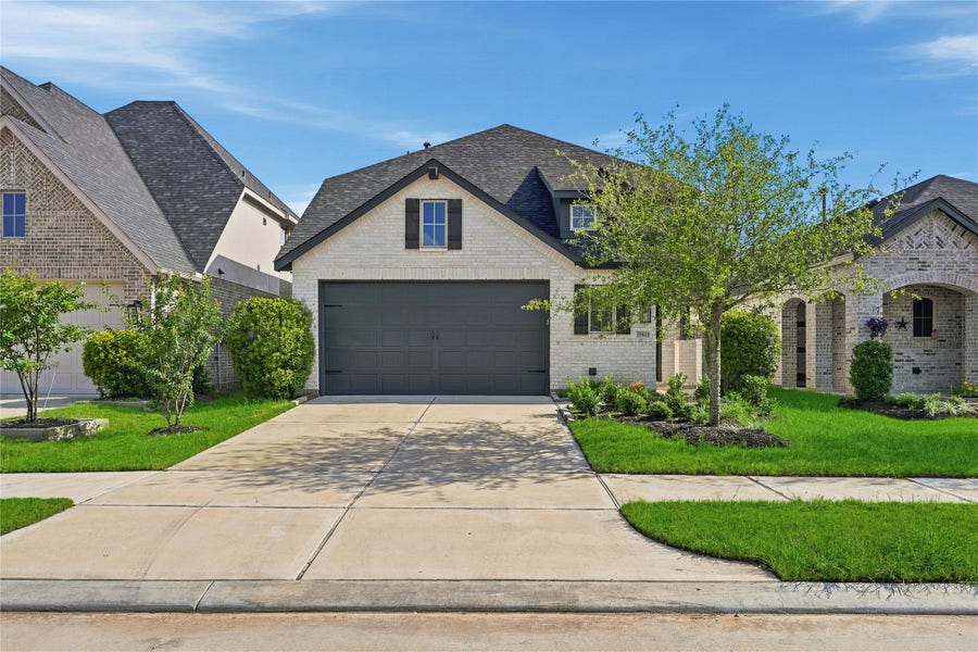 Property photo for 29821 Ellwood Lane, Fulshear, TX