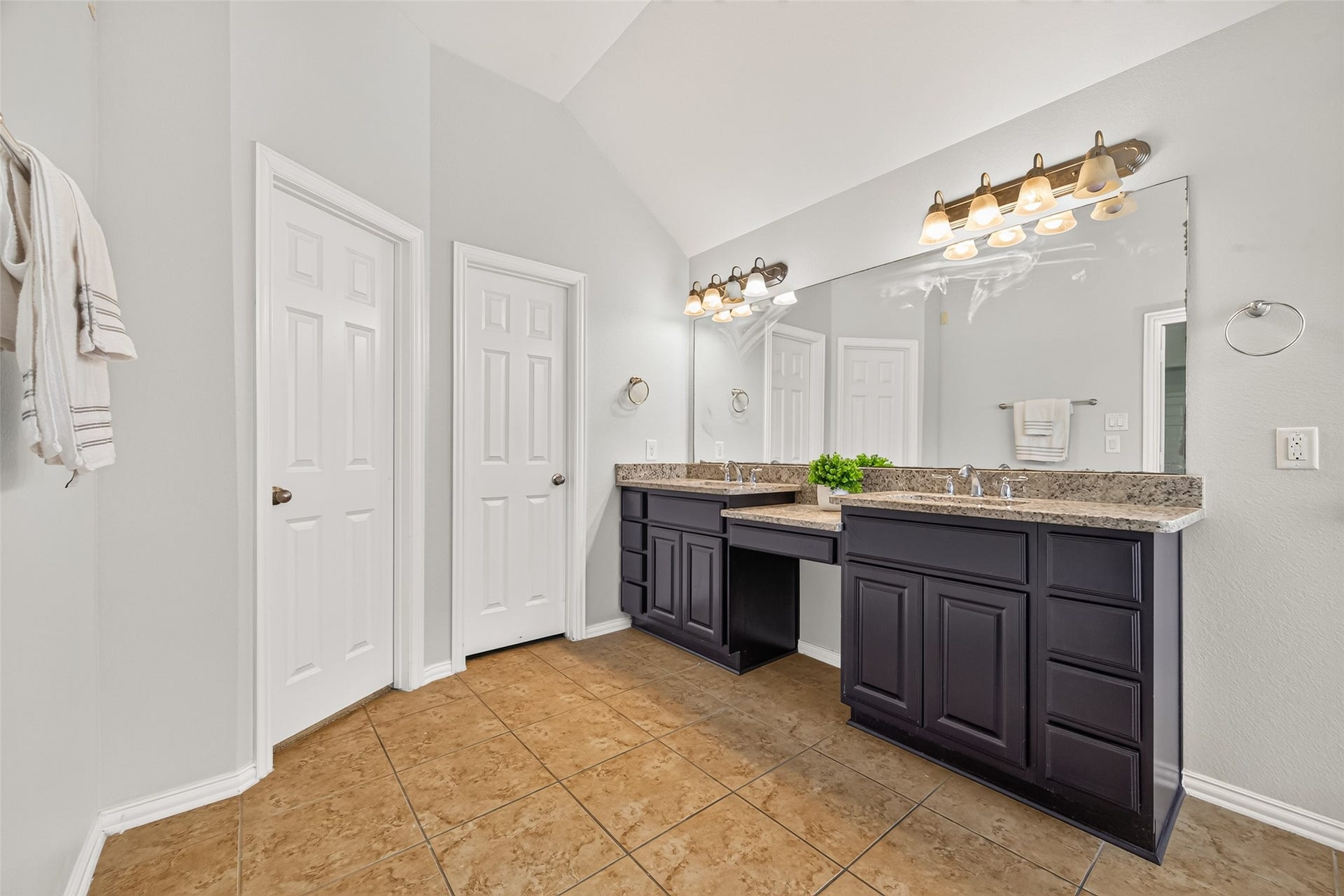 8155 Laughing Falcon Trail, Conroe, TX 77385 8155 Laughing Falcon Trail, Conroe, TX 77385