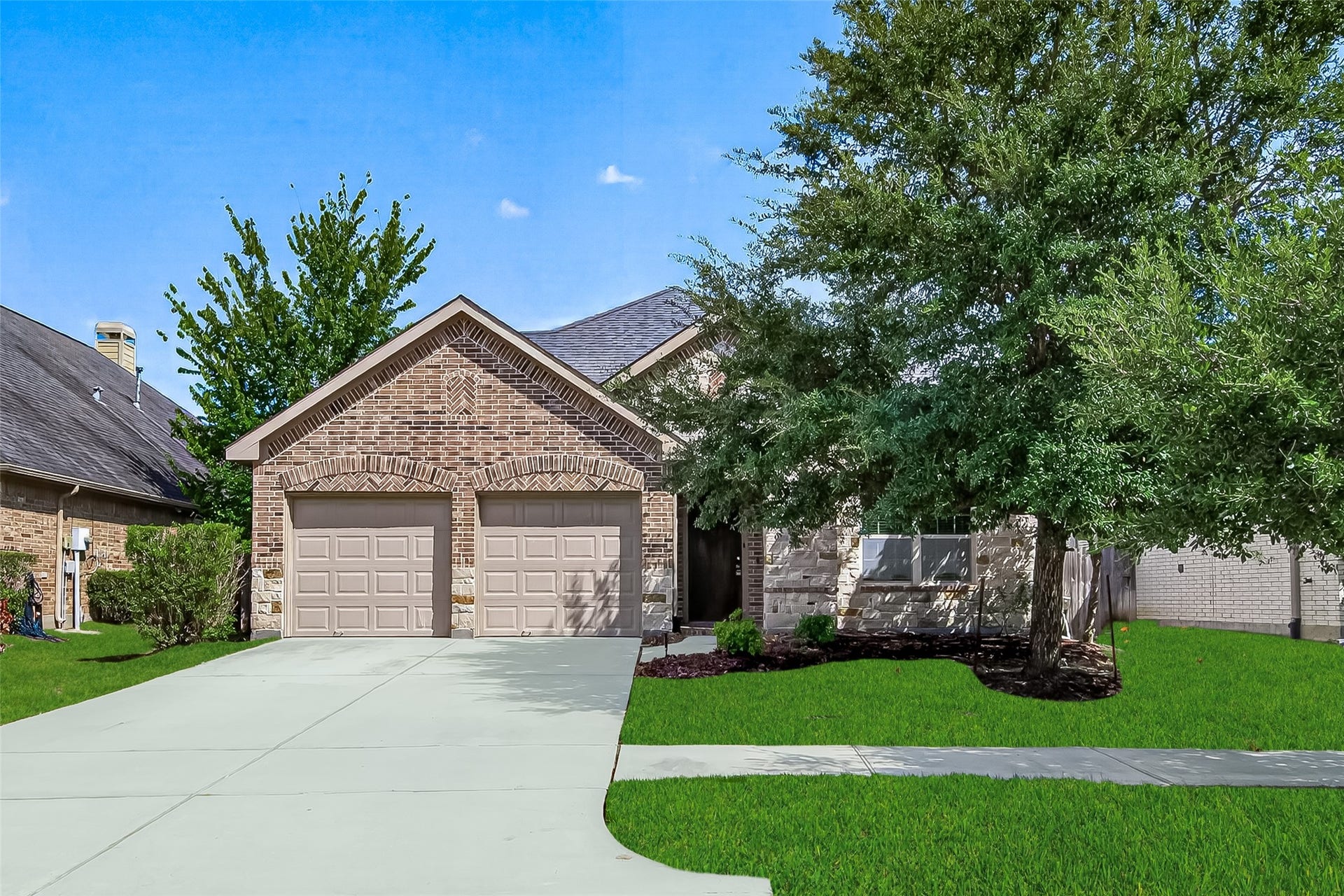 8155 Laughing Falcon Trail, Conroe, TX 77385 8155 Laughing Falcon Trail, Conroe, TX 77385