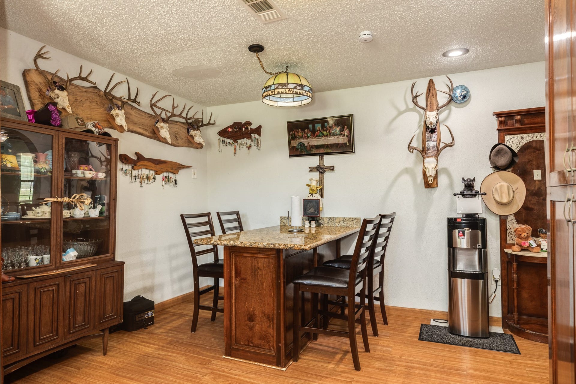 2230 Nancy Street, Alvin, TX 77511 2230 Nancy Street, Alvin, TX 77511