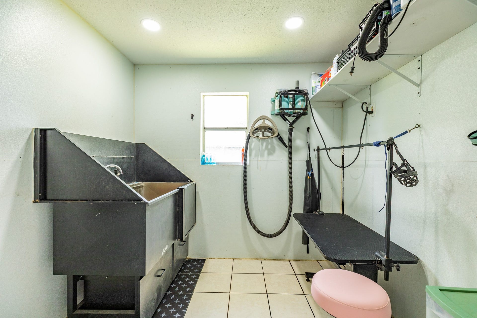 2230 Nancy Street, Alvin, TX 77511 2230 Nancy Street, Alvin, TX 77511