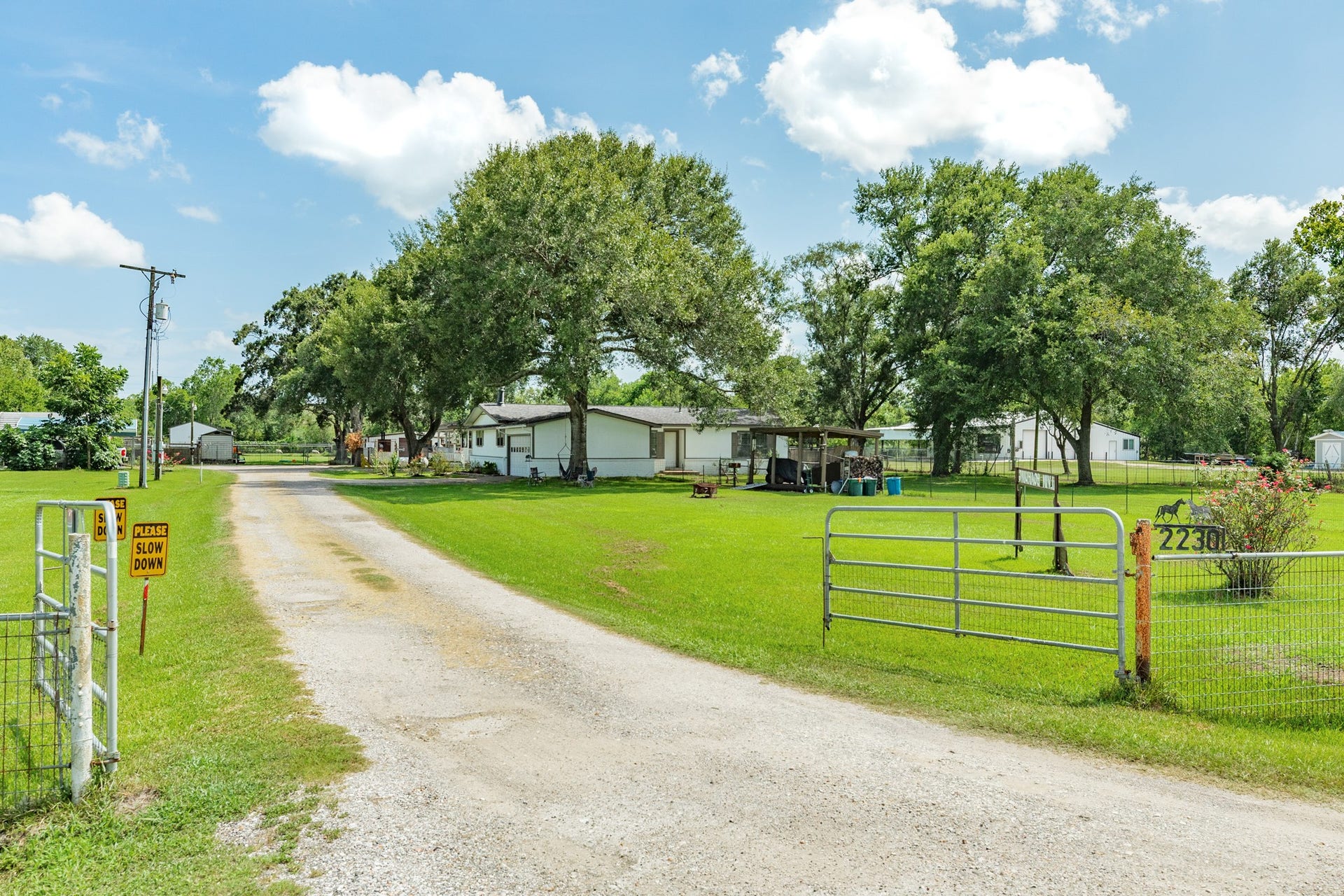 2230 Nancy Street, Alvin, TX 77511 2230 Nancy Street, Alvin, TX 77511