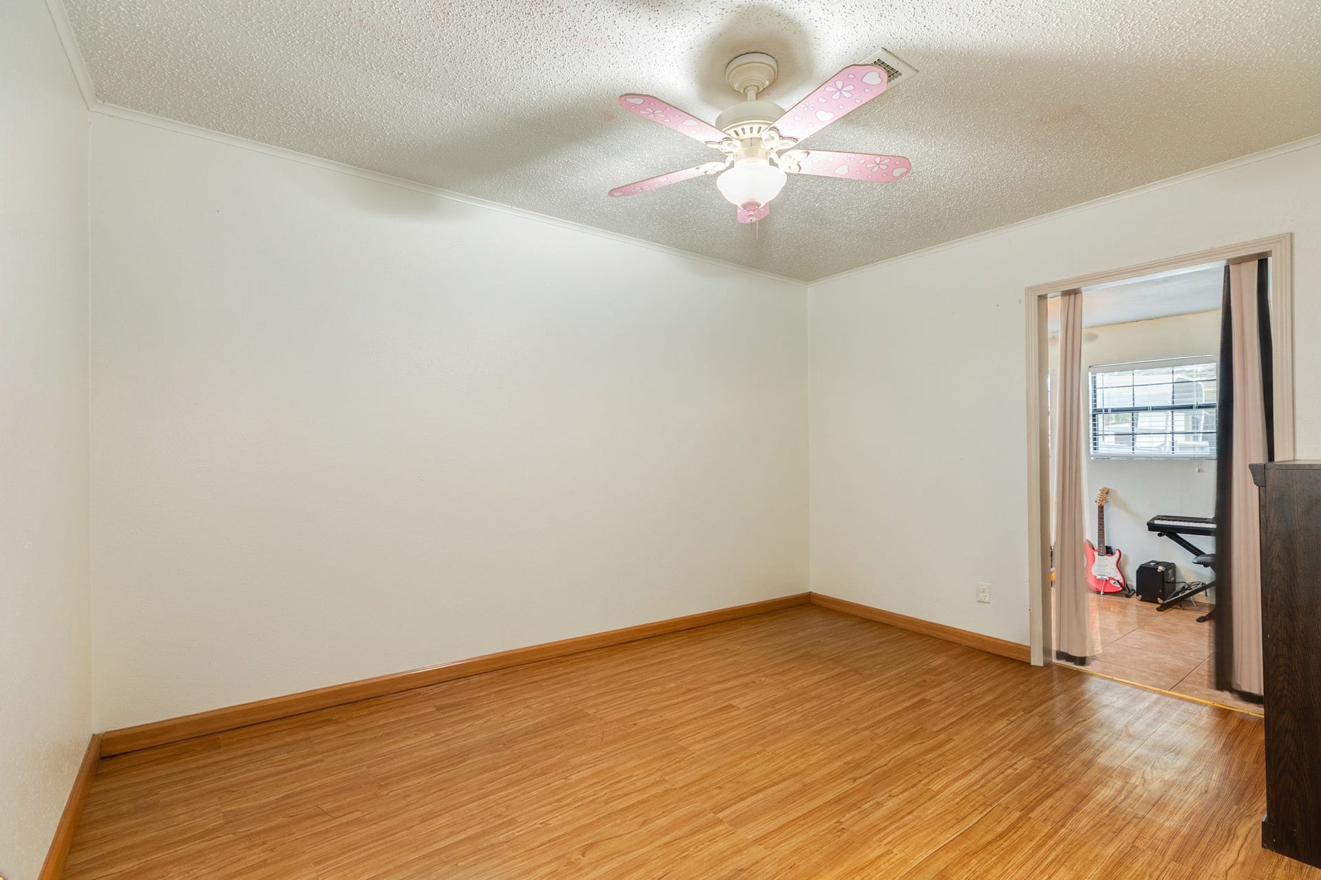 2230 Nancy Street, Alvin, TX 77511 2230 Nancy Street, Alvin, TX 77511