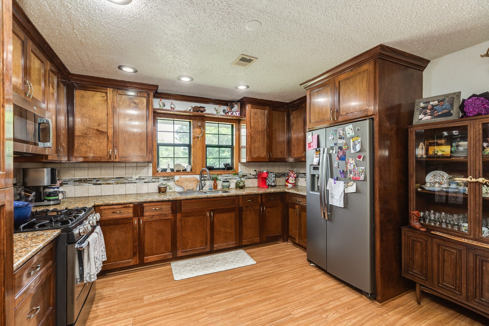 2230 Nancy Street, Alvin, TX 77511 2230 Nancy Street, Alvin, TX 77511