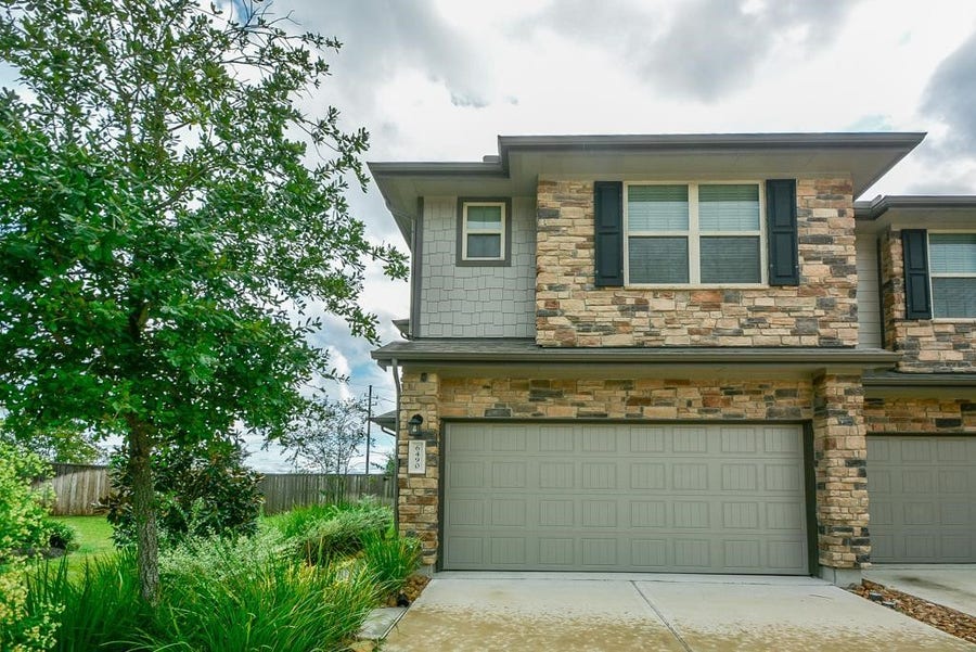 Property photo for 6490 Calgary Woods Lane, Katy, TX