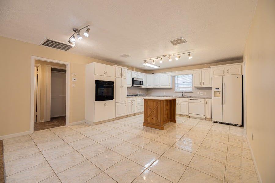 Property photo for 4113 Edison Street, #B, Houston, TX