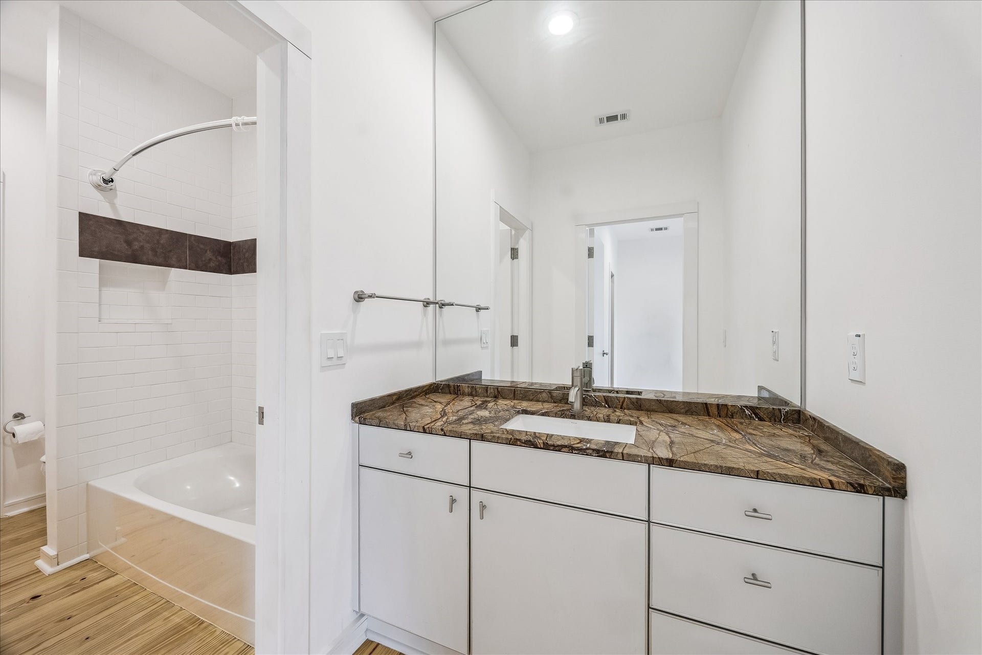 1601 Pine Chase Drive, Houston, TX 77055 Private vanity area for secondary bedroom