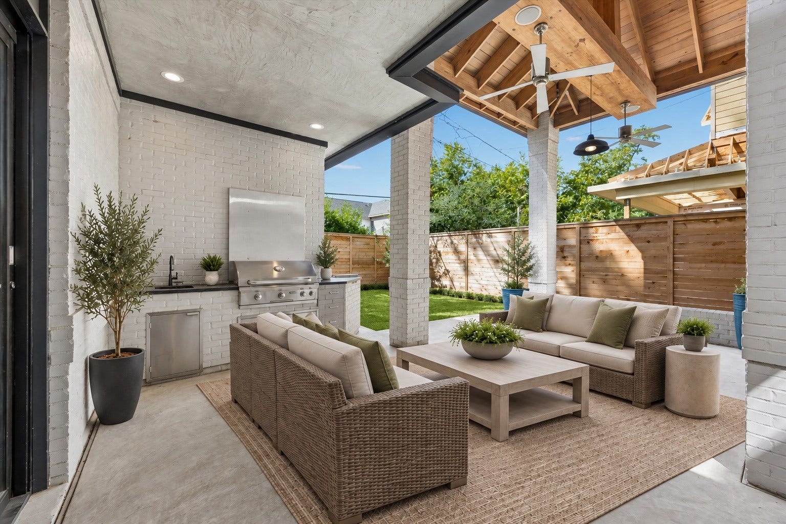 1601 Pine Chase Drive, Houston, TX 77055 Made for Houstons heat, this breezy covered patio features soaring ceilings, multiple fans & a thoughtfully designed outdoor kitchen. Virtually staged