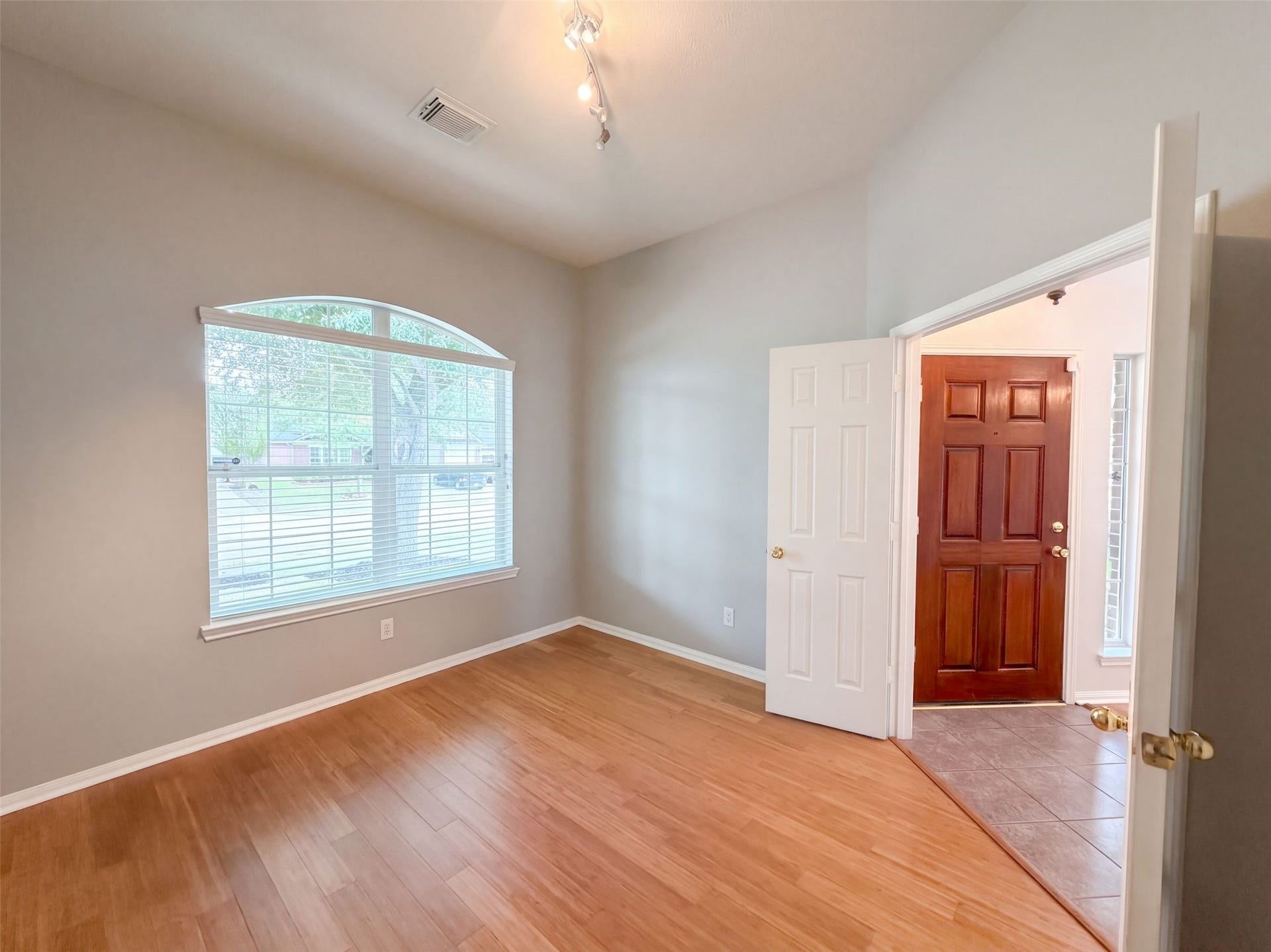 11810 White Water Bay Drive, Pearland, TX 77584 11810 White Water Bay Drive, Pearland, TX 77584
