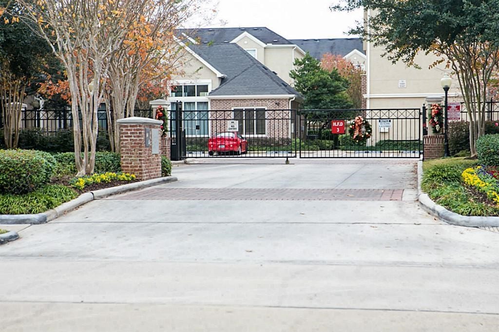 12707 Boheme Drive, #1201, Houston, TX 77024 12707 Boheme Drive, #1201, Houston, TX 77024