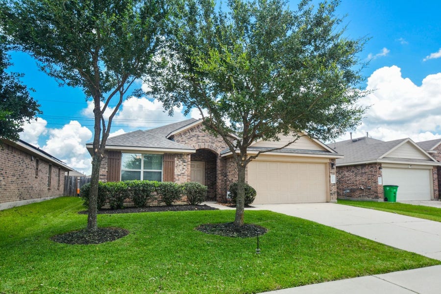 Property photo for 23318 Dukes Run Drive, Spring, TX