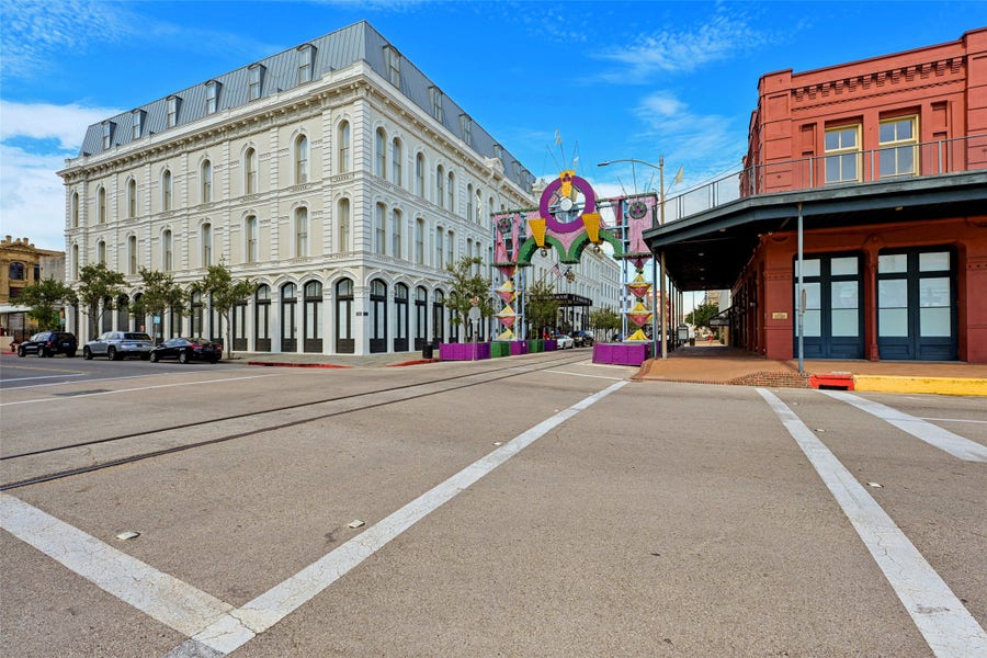 Property photo for 2400 Mechanic Street, #103, Galveston, TX