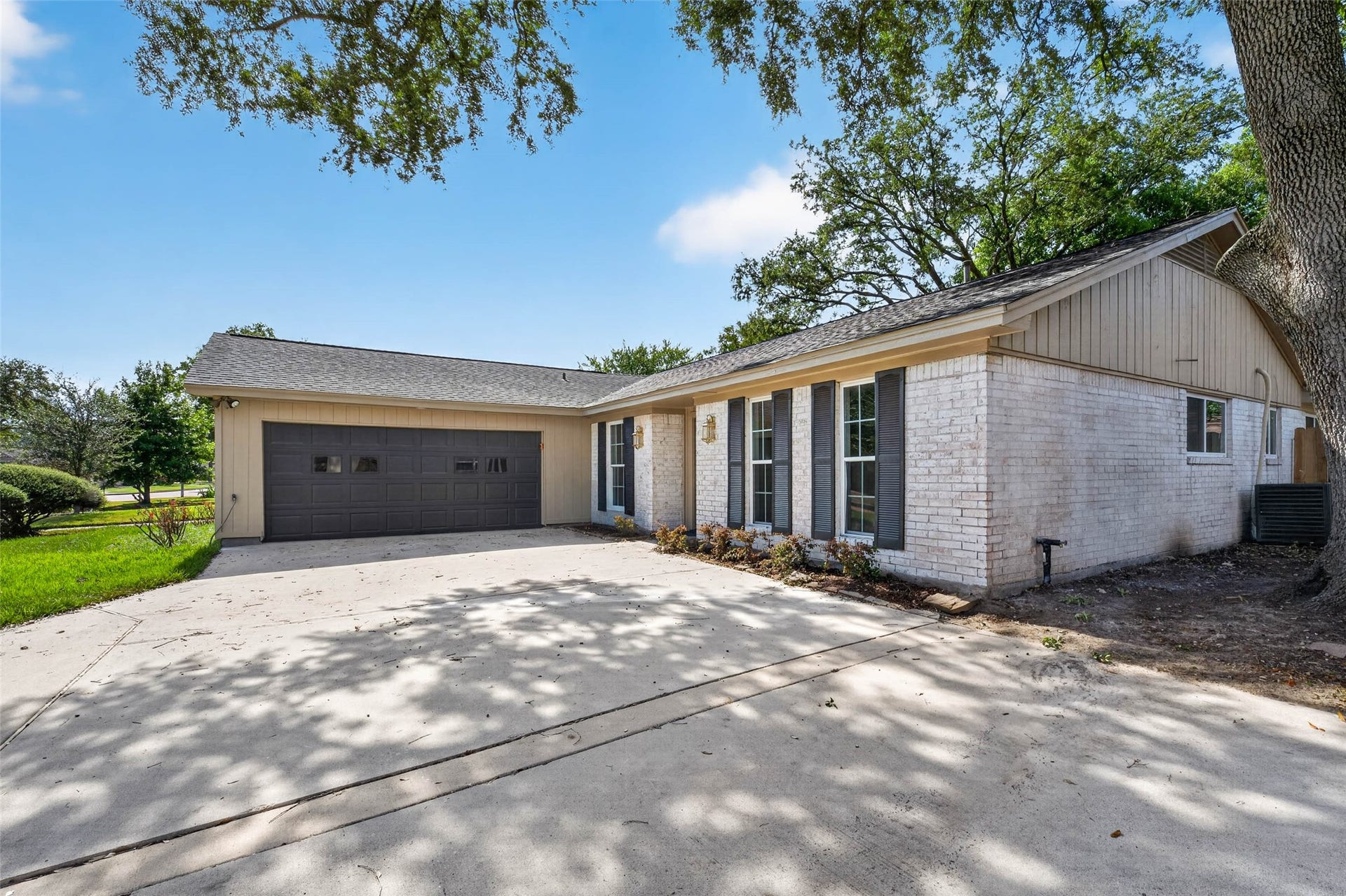 3611 Plum Hollow Drive, Houston, TX 77059 3611 Plum Hollow Drive, Houston, TX 77059