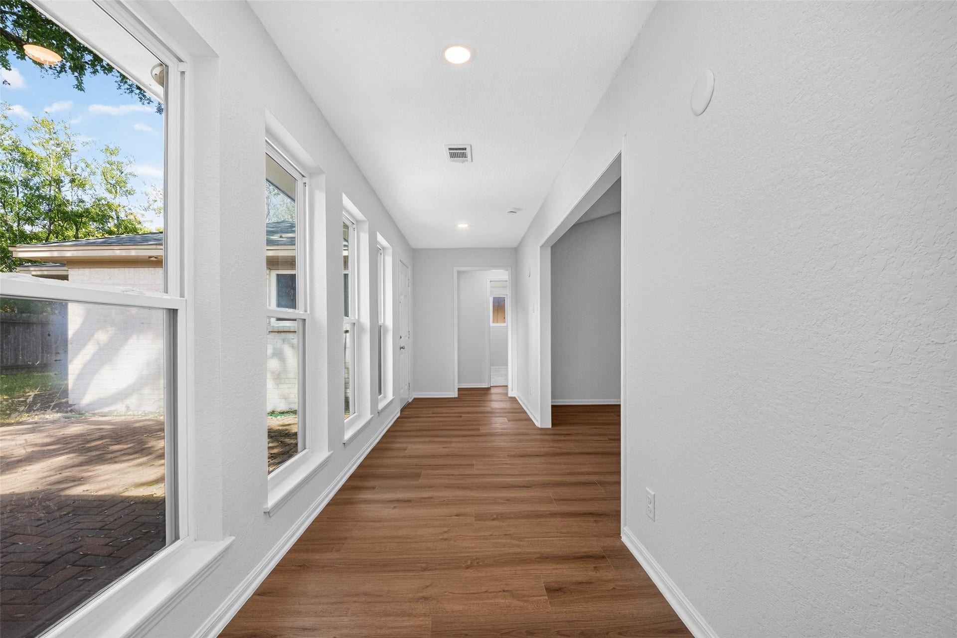 3611 Plum Hollow Drive, Houston, TX 77059 3611 Plum Hollow Drive, Houston, TX 77059