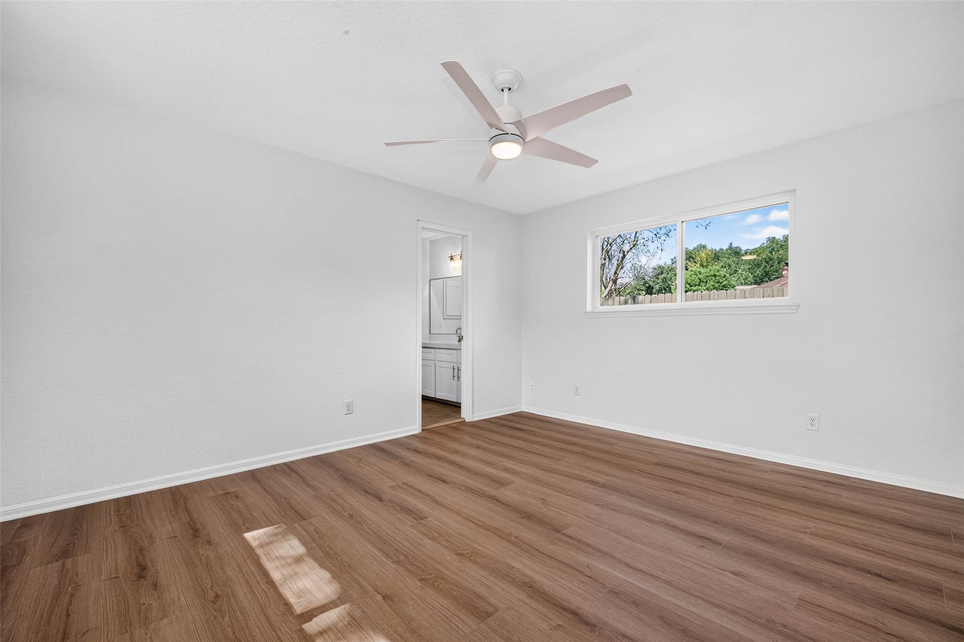 3611 Plum Hollow Drive, Houston, TX 77059 3611 Plum Hollow Drive, Houston, TX 77059